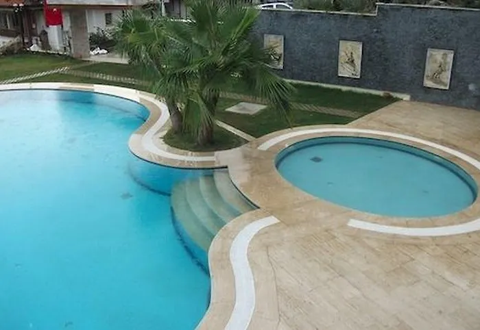 シマル レジデンス