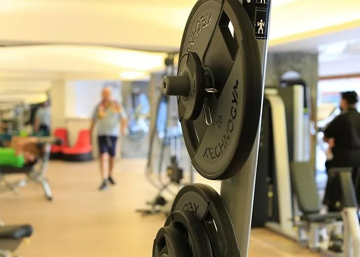 シマル レジデンス ホテル 5*