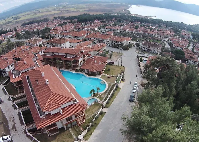 シマル レジデンス ホテル 5*