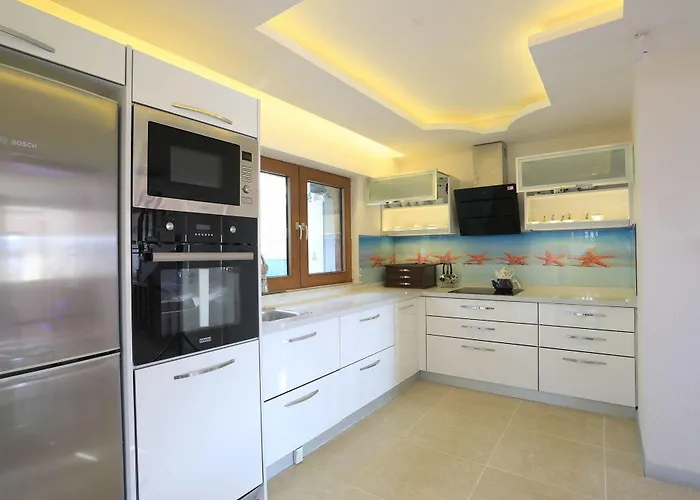 ホテル シマル レジデンス アクヤカ