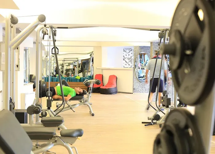 シマル レジデンス アクヤカ